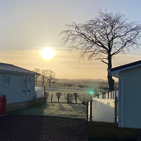 Serenity Holiday Home Not For Use By Contractors Penrith Eksteriør bilde